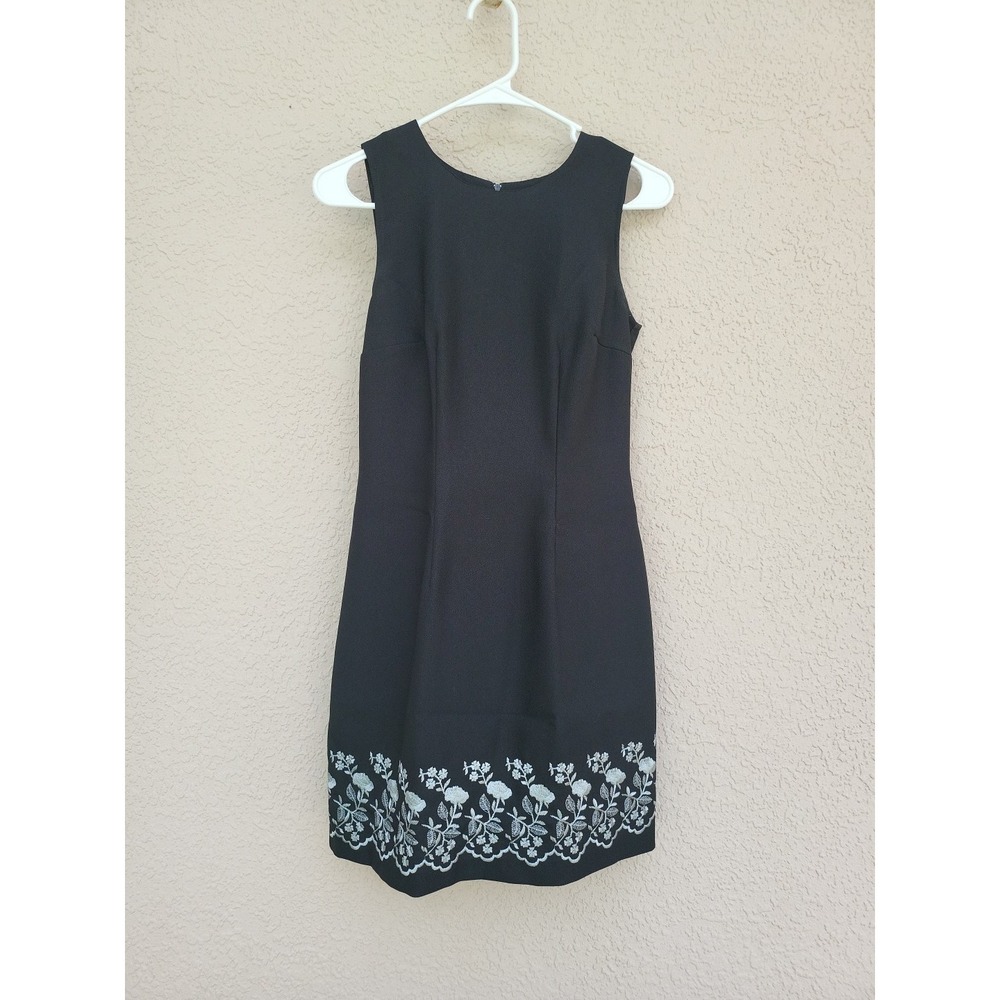 Jodi Kristopher Women's Black W/ Blue Floral Embroidered Sleeveless Dress Sz 3